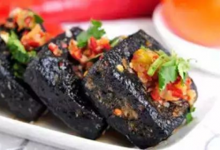 臭豆腐泥爆料视频播放,揭秘网络爆红背后的故事